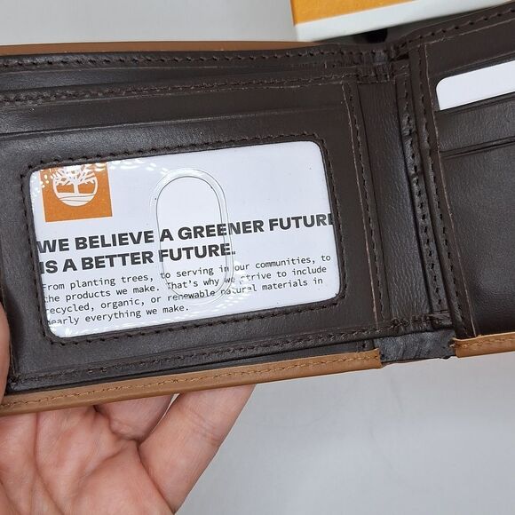 Timberland Men's Tan Genuine leather wallet removable Pass case - Picture 10 of 10